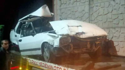 Karabük’te freni boşalan otomobil, yaklaşık 50 metre yükseklikten şarampole yuvarlandı.