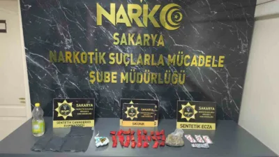 Sakarya’nın Hendek ilçesinde emniyet ekiplerince düzenlenen uyuşturucu operasyonunda bir şüpheli