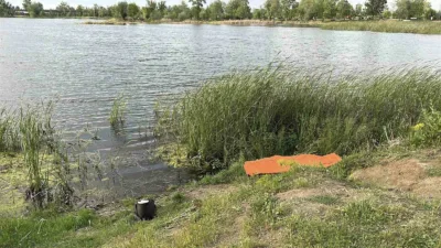 Sakarya’nın Arifiye ilçesinde bir tabiat parkındaki gölette kadın cesedi bulundu.