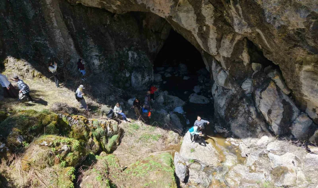 Kastamonu’nun Araç ilçesinde 19 Mayıs Atatürk’ü Anma, Gençlik ve Spor