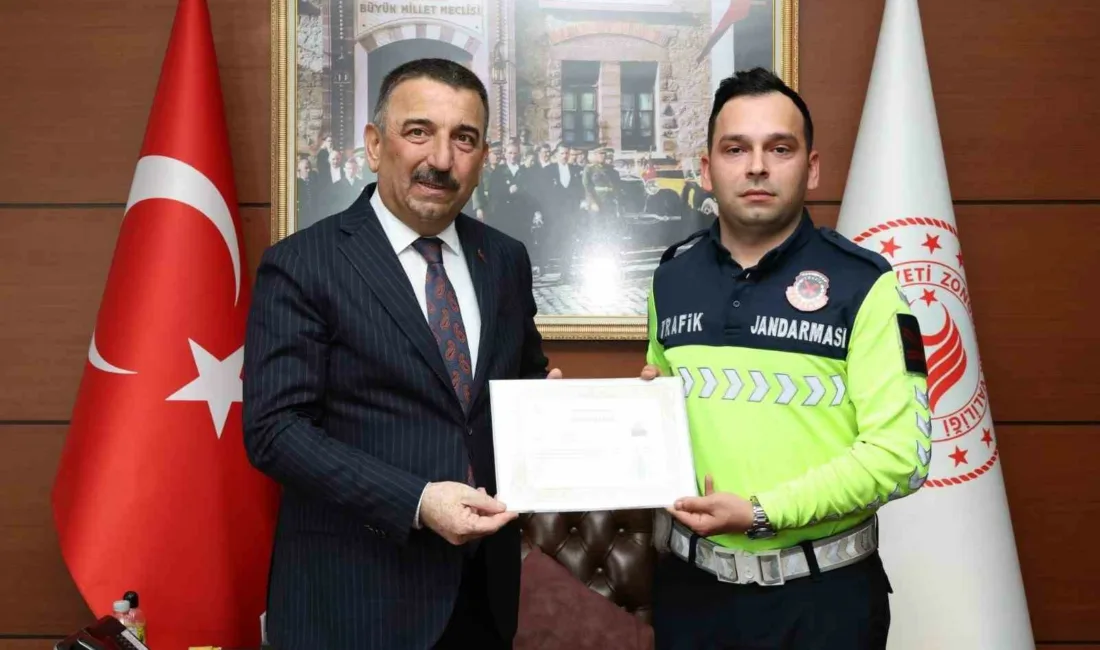 Zonguldak’ta Trafik Haftası etkinlikleri kapsamında, vatandaşların can ve mal güvenliğinin