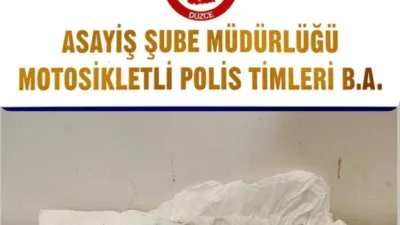 Düzce İl Emniyet Müdürlüğü Yunus ekipleri, devriye sırasında uyuşturucu satışı