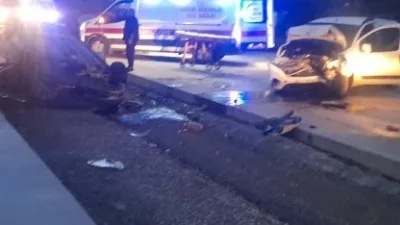 Zonguldak-Bartın karayolu Saltukova mevkiinde meydana gelen trafik kazasında 3 kişi