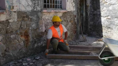 Geçmişin izlerini taşıyan Akçakoca Tarihi Cezaevi, restorasyon çalışmalarıyla birlikte gençlerin,