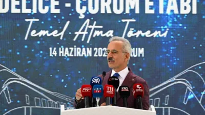 Ulaştırma ve Altyapı Bakanı Abdulkadir Uraloğlu, Ankara-Kırıkkale-Çorum-Samsun Hızlı Tren Hattı’nda