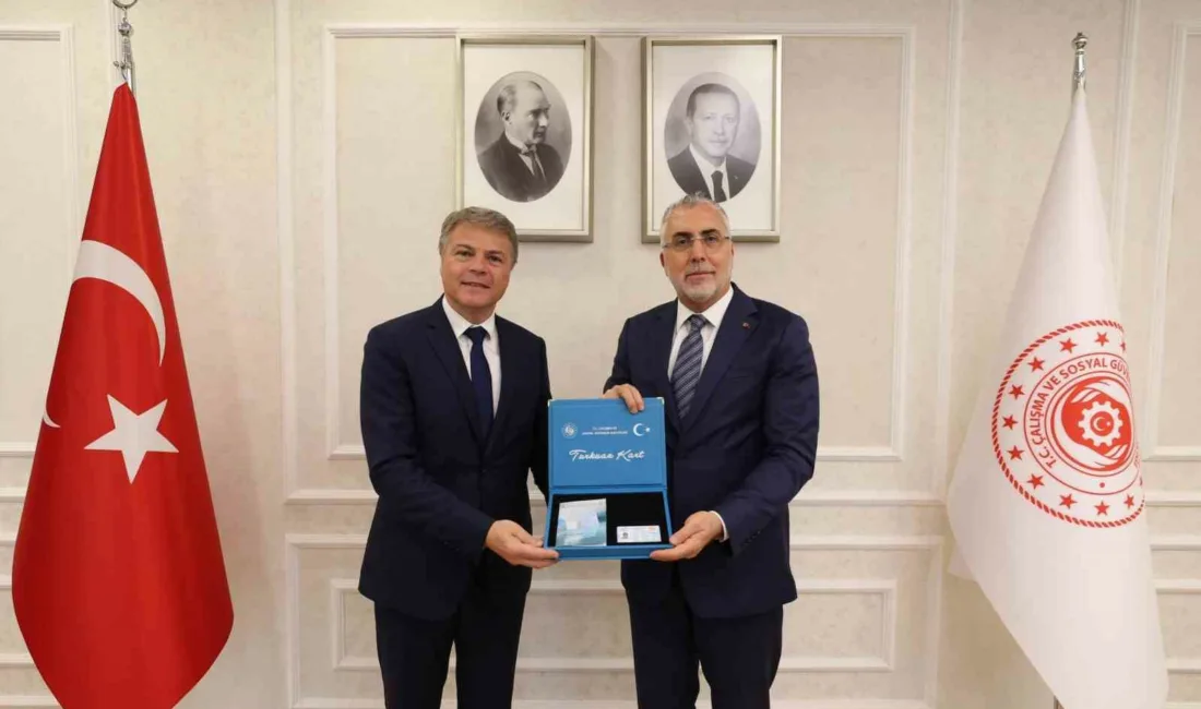 Çalışma ve Sosyal Güvenlik Bakanı Vedat Işıkhan, Renault Group Türkiye
