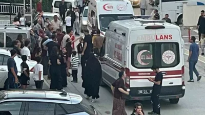 Ankara’nın Akyurt ilçesinde balkondan düşen 1 yaşındaki bir çocuk ağır