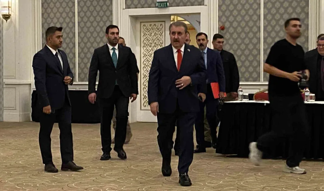 Büyük Birlik Partisi (BBP) Genel Başkanı Mustafa Destici, Muhsin Yazıcıoğlu’nun