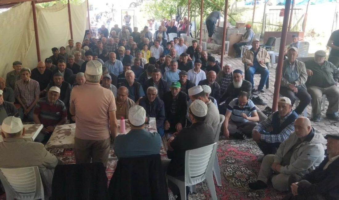 Ankara’nın Beypazarı ilçesinde yağan yağmurlar sebebiyle şükür duası düzenlendi. Ankara’nın
