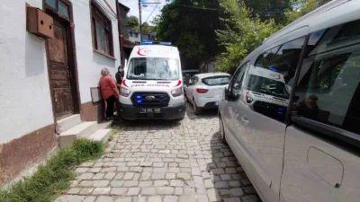 Bolu’nun Mudurnu ilçesinde rahatsızlanan yaşlı bir hasta için olay yerine