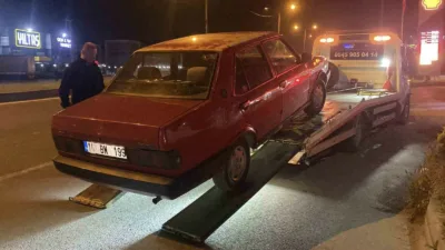 Bolu’da polis ekiplerinin ‘dur’ ihtarına uymayarak 2 kilometre kaçan sürücü