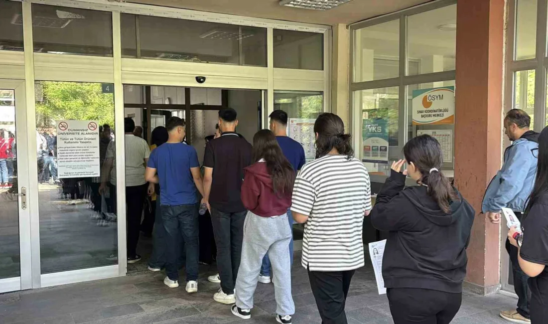 Bolu’da binlerce üniversite adayı Yükseköğretim Kurumları Sınavı (YKS) için ter