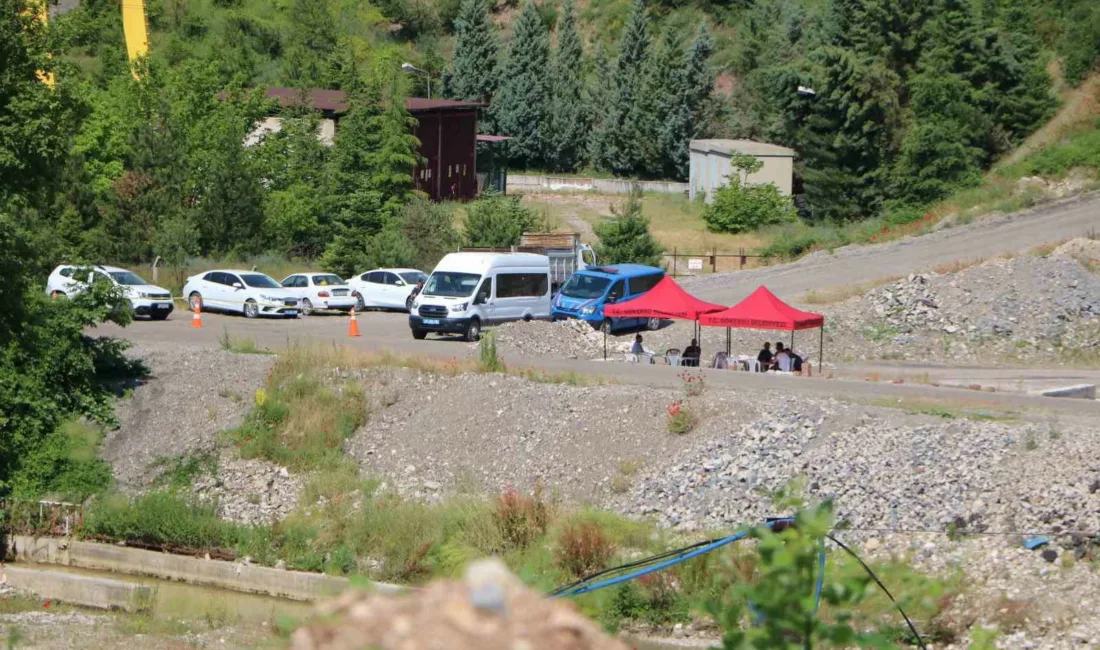 Bolu’nun Mengen ilçesinde özel bir maden ocağında meydana gelen göçükle
