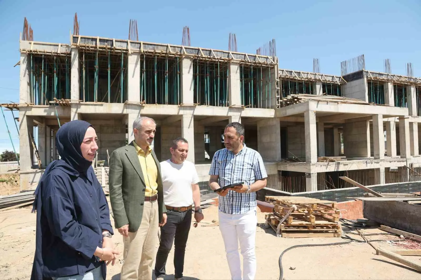 Çayırova’da yapımı devam eden Doğa Madencilik Mesleki ve Teknik Anadolu