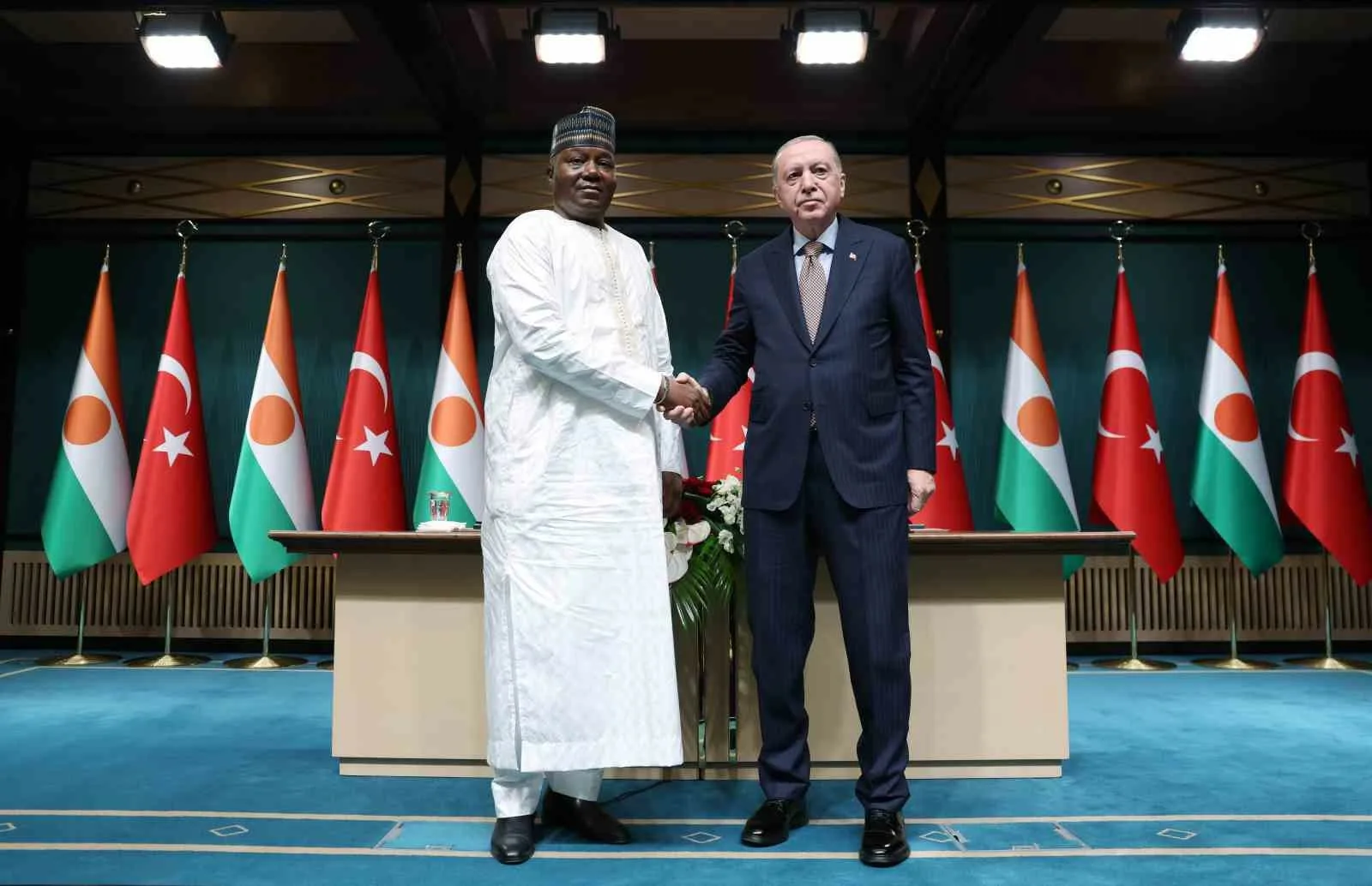 Cumhurbaşkanı Recep Tayyip Erdoğan, “Afrika ülkeleriyle ilişkilerimizi eşit ortaklık, karşılıklı