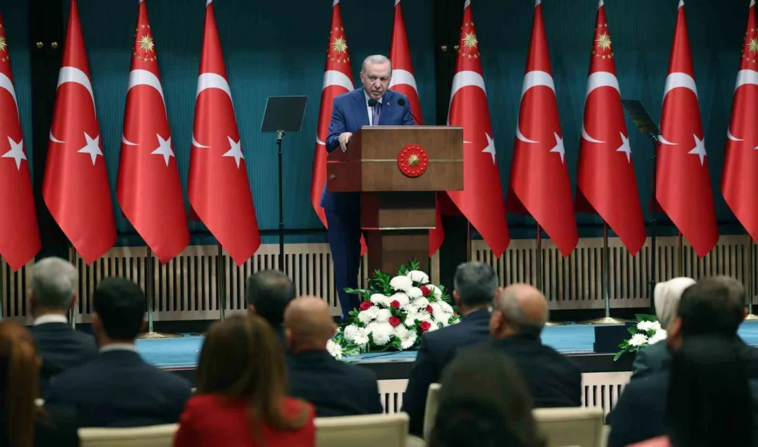 Cumhurbaşkanı Recep Tayyip Erdoğan, “Ana muhalefet partisi içindeki tartışmaların hiçbiri