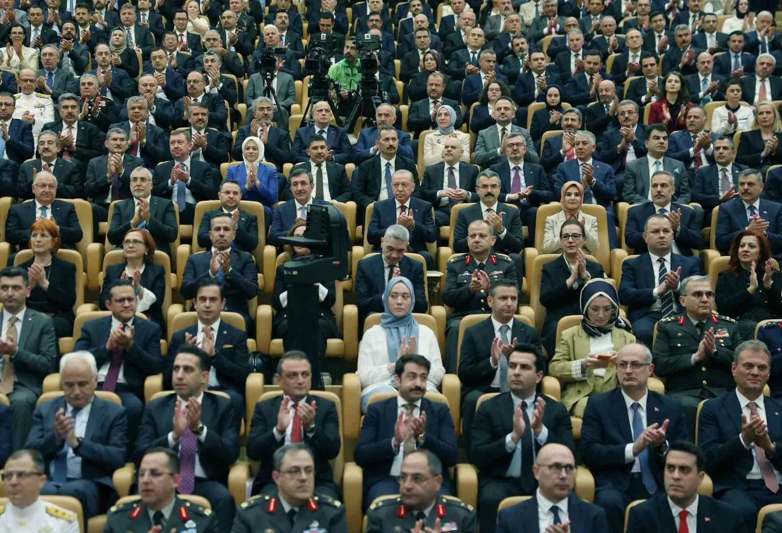 Cumhurbaşkanı Recep Tayyip Erdoğan, “Güvenlik özellikle bizim milletimiz için ihtiyaçlar