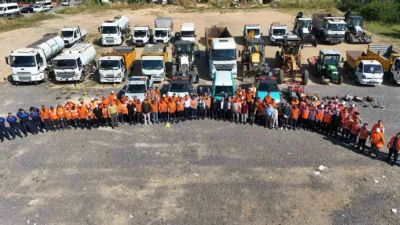 Darıca Belediyesi, yaz mevsiminin gelmesiyle birlikte ilçe genelinde 100 personel