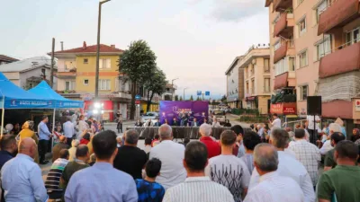 DÜZCE (İHA) – Düzce Belediye Başkanı Faruk Özlü, “Vatandaş Soruyor,