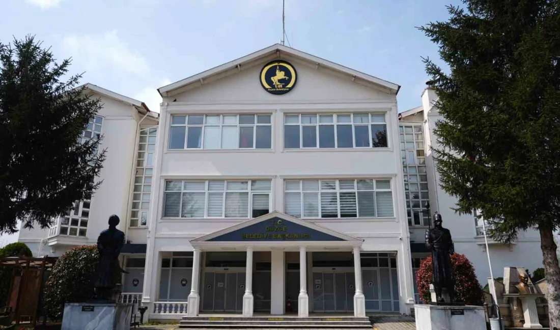Düzce Belediyesi tarafından yapılan açıklamada son günlerde belediye başkan yardımcılarının