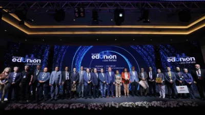 Eğitimciler Birliği Birliği (Eğitim Bir-Sen) katılımıyla ‘Küresel Belirsizlikler Çağında Eğitim