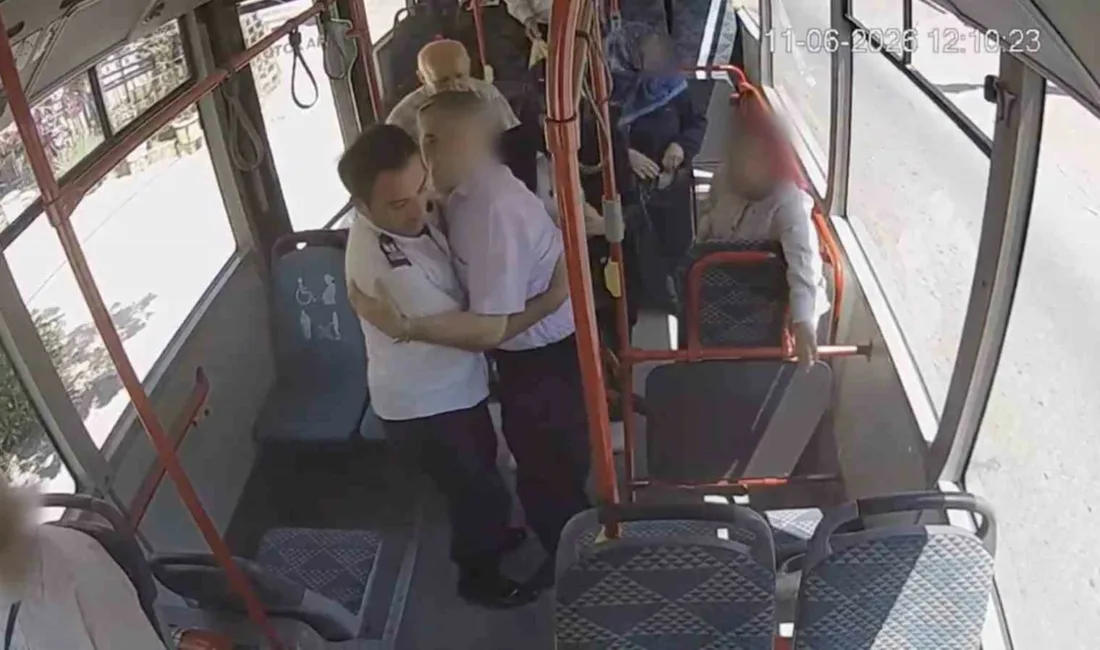Sakarya’da belediye otobüsünde seyir halindeyken fenalaşan yolcu için şoför ve