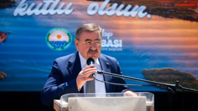Gölbaşı Belediyesince Dünya Çevre Günü kapsamında düzenlenen Çevre Şenliği, öğrencilerin