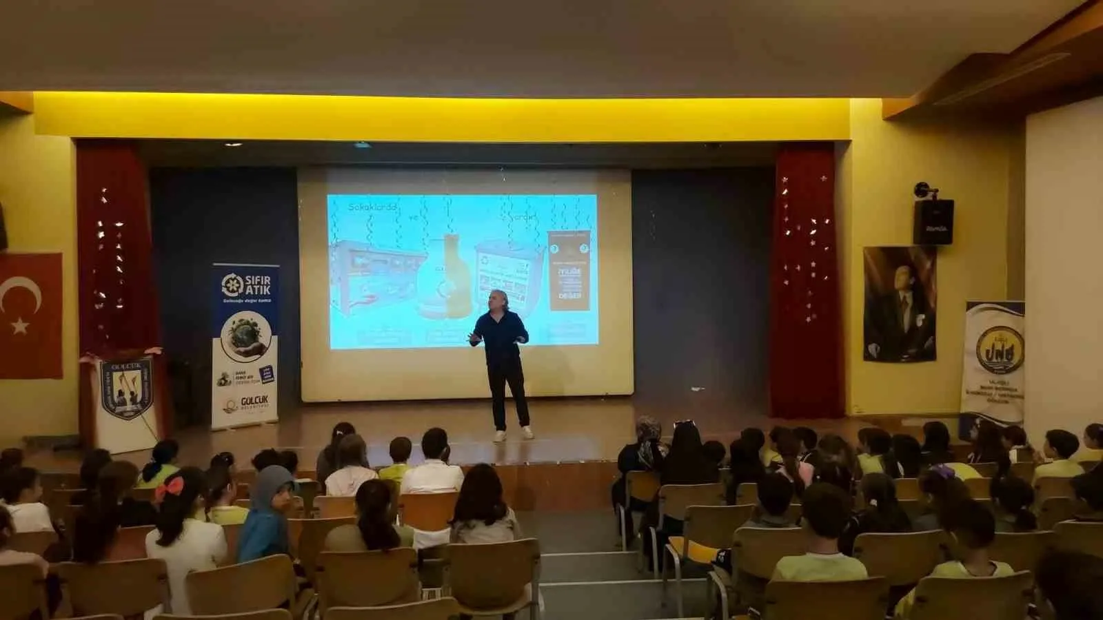 Gölcük’te ilkokul çağındaki çocuklarda çevre bilinci oluşturmak amacıyla 3 bin