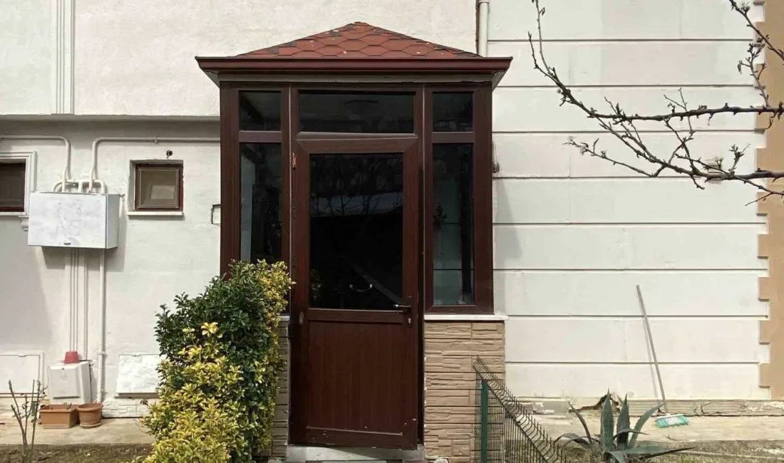 Kocaeli’de “hacı baba” ismini verdikleri sözde manevi bir varlık aracılığıyla