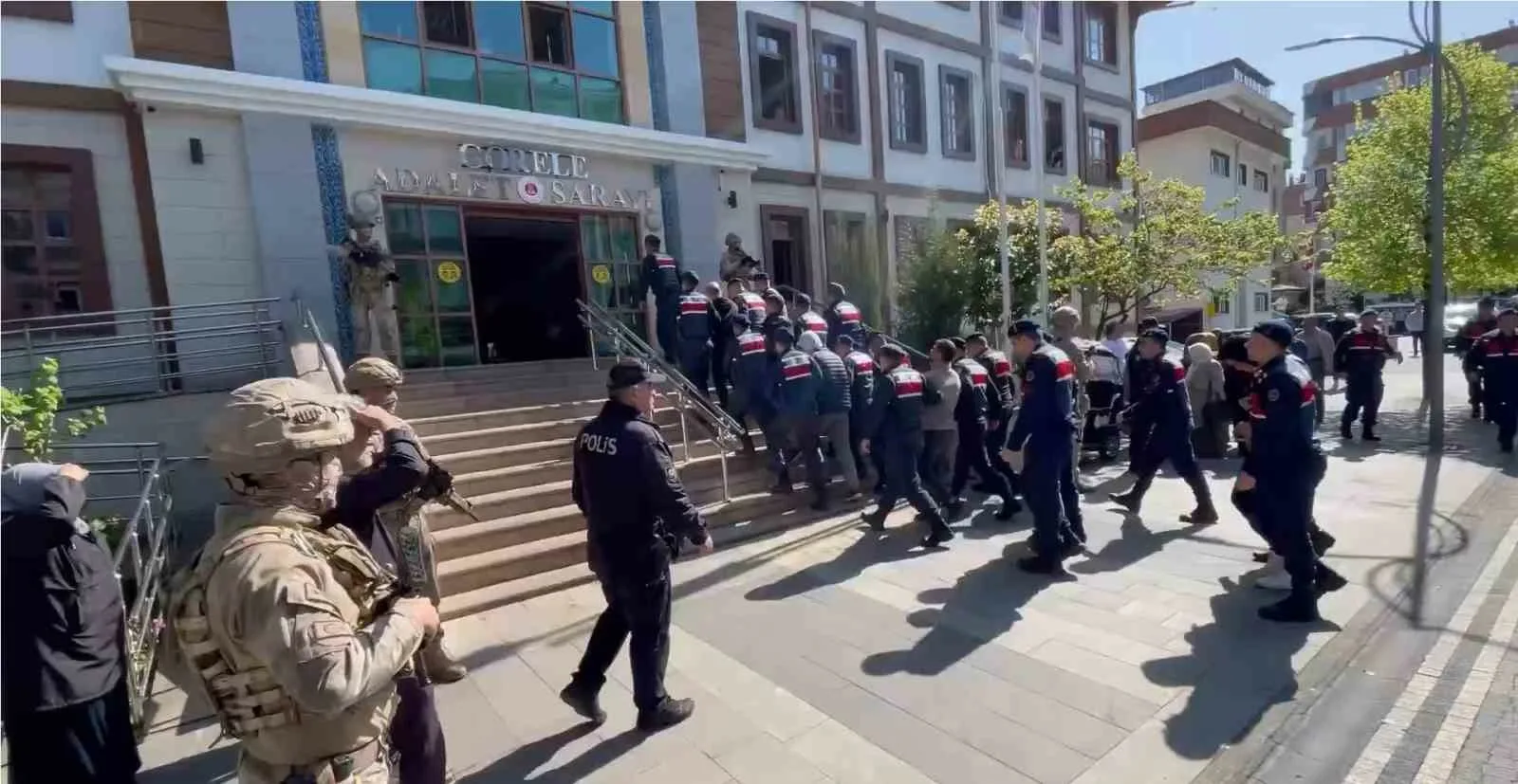İçişleri Bakanlığı İl Jandarma ekipleri tarafından 34 il merkezli ‘Nitelikli