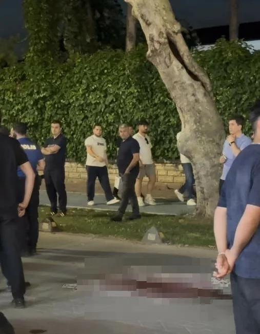 Sakarya’nın Adapazarı ilçesinde toplu taşıma aracının çarparak ağır yaraladığı 16