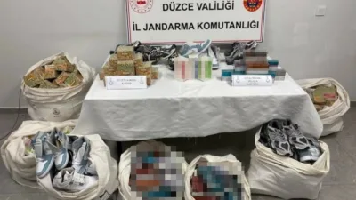 DÜZCE(İHA) – Düzce’de jandarma ekiplerince kaçakçılıkla mücadele kapsamında düzenlenen operasyonda,