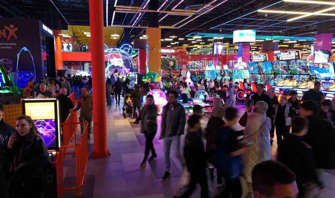 Forum Ankara, karne gününü ve yaz tatilini özel anılarla taçlandırmak