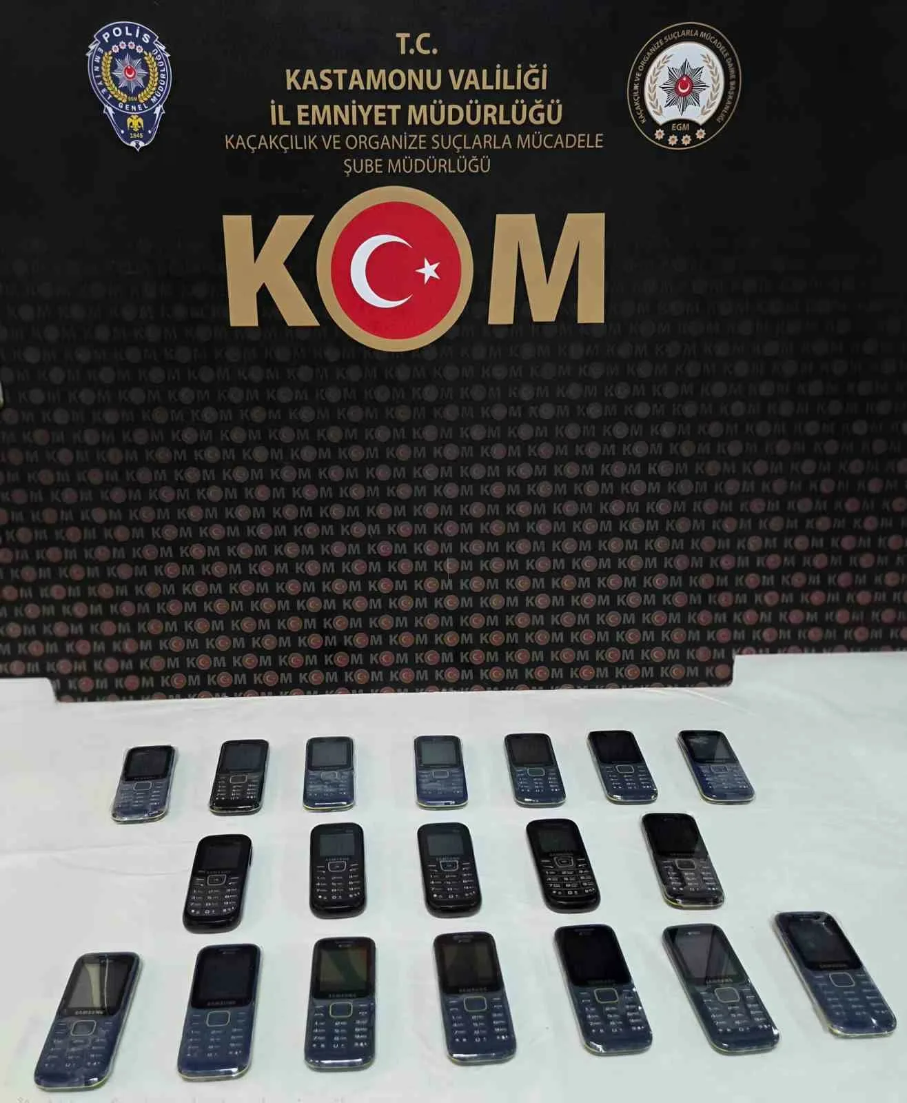Kastamonu’da polis ekipleri tarafından bir iş yerinde yapılan aramada 19
