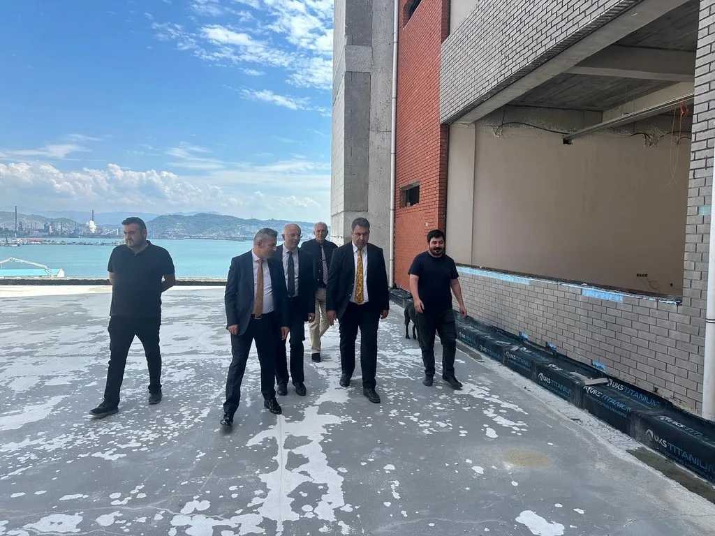 Zonguldak Bülent Ecevit Üniversitesinin (BEUN) Karadeniz Ereğli’de yapımı devam eden