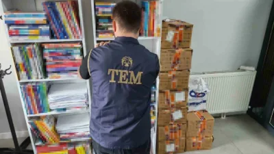 Kocaeli’de FETÖ/PDY’nin güncel yapılanmasına yönelik yürütülen soruşturma kapsamında 10 eğitim