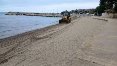 Kocaeli’nin önemli turizm destinasyonlarından Kandıra ilçesindeki sahillerde, Kurban Bayramı tatili