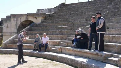Düzce’nin önemli tarihi mirasları arasında yer alan Konuralp Antik Tiyatrosu,
