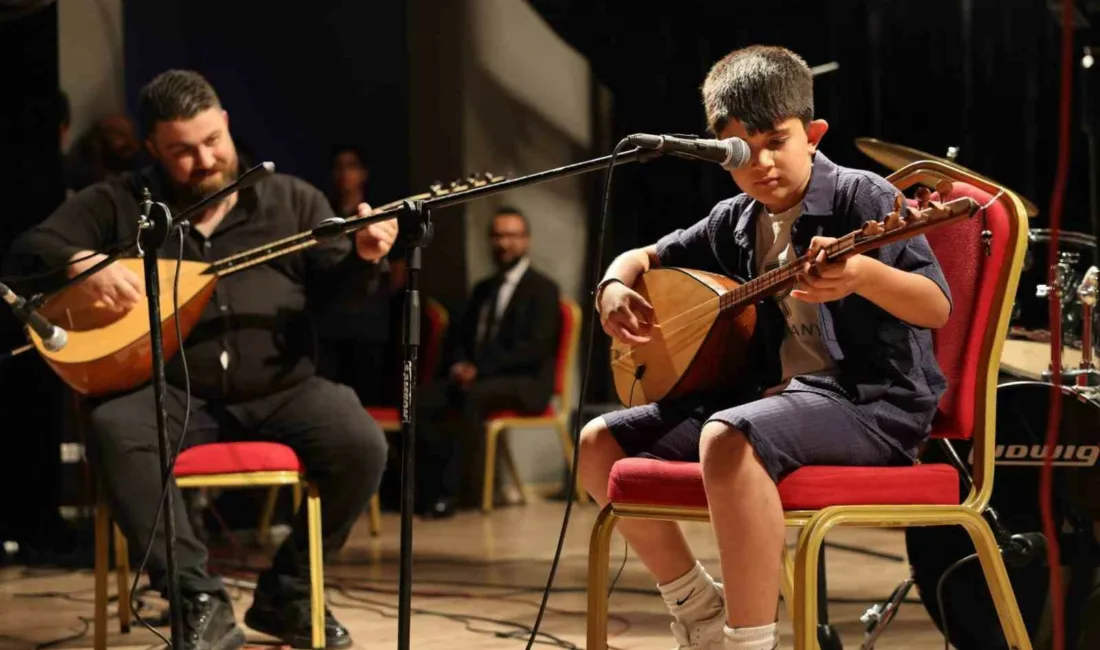 Körfez Belediyesi Sanat Merkezi kursiyerlerinin hazırladığı yıl sonu konseri ilgi