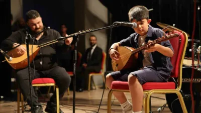 Körfez Belediyesi Sanat Merkezi kursiyerlerinin hazırladığı yıl sonu konseri ilgi