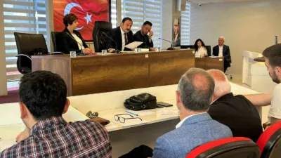 Kozlu Belediyesi Haziran ayı birinci birleşim meclis toplantısı gerçekleştirildi. Toplantıda