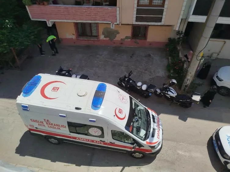 Kocaeli’de misafir olarak bulunduğu evde başından silahla vurulmuş halde bulunan