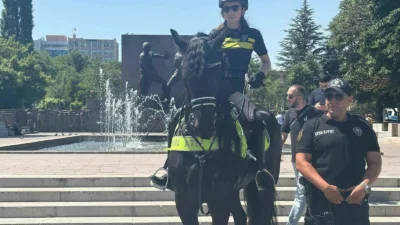 NATO Liderler Zirvesi öncesinde Ankara’da güvenlik tedbirleri artırılırken, Atlı Polis