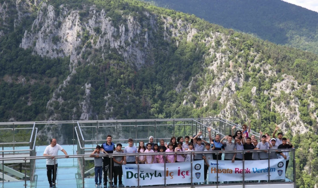 Kastamonu’da eğitim gören öğrenciler, İl Emniyet Müdürlüğü tarafından hayata geçirilen