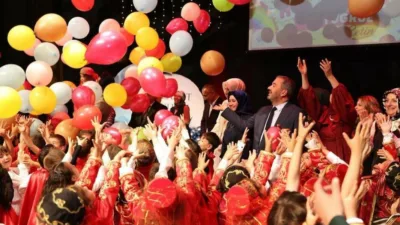 Pursaklar Belediyesine bağlı Nezaket Okullarında eğitim gören minik öğrenciler için