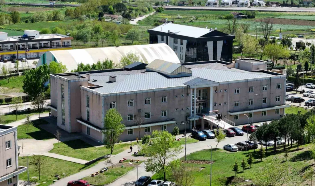 Sakarya Uygulamalı Bilimler Üniversitesi’nin birimlerinden olan Meslek Yüksek Okulu’nun 50.