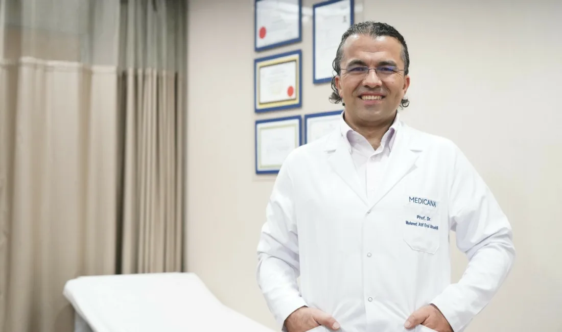 Skolyoz hastalarında beyincik sarkması görülebileceğine dikkat çeken Medicana Sağlık Grubu