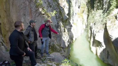 Kastamonu’nun Araç ilçesinde iki köy arasında yer alan ve tarihi