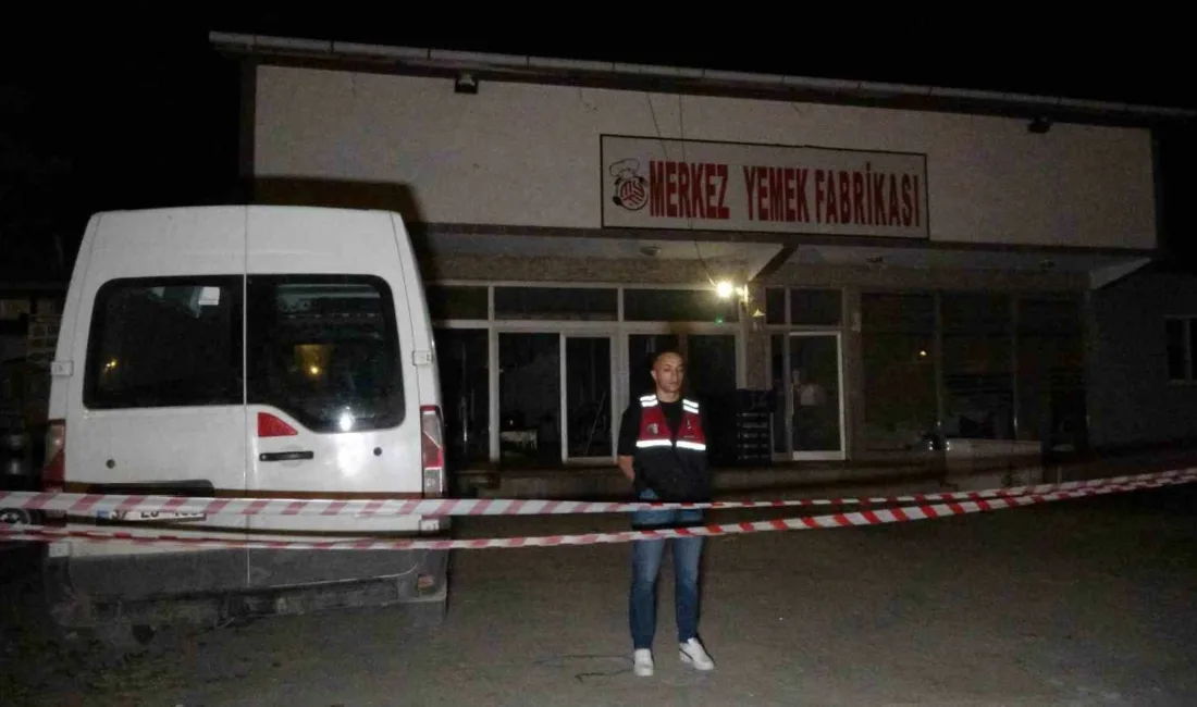 Kastamonu’nun Taşköprü ilçesinde tartıştığı şahıs tarafından iş yerinde silahlı saldırıya