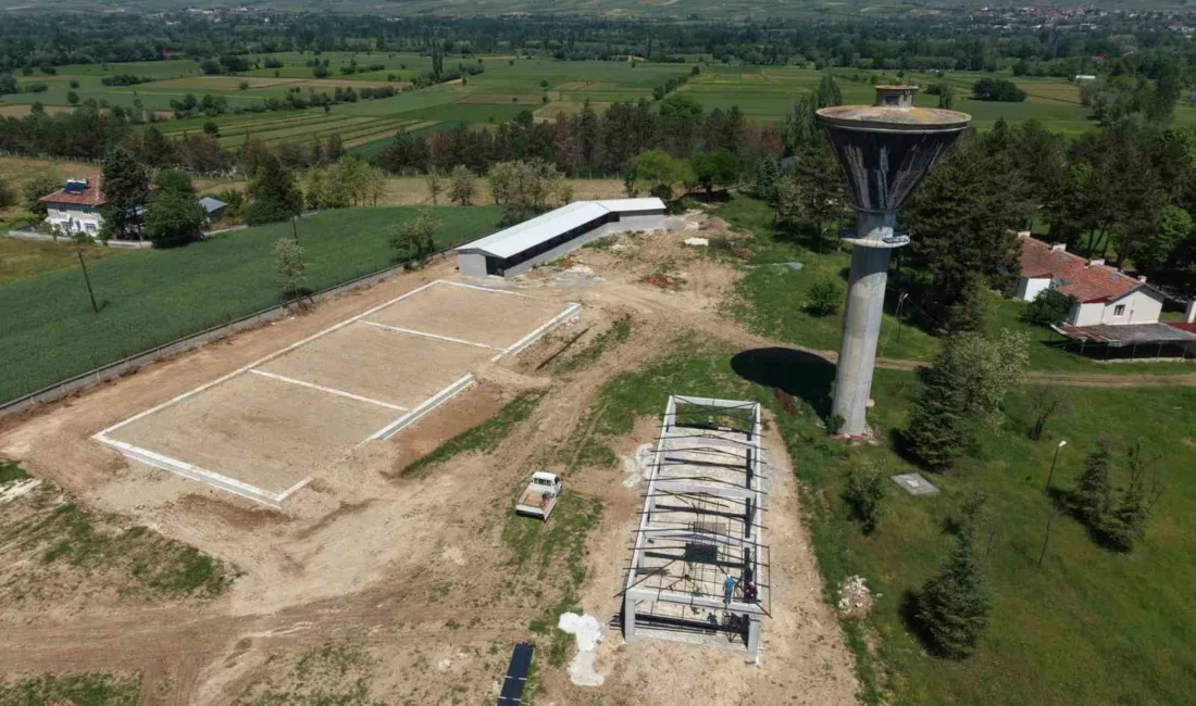 Kastamonu’nun Taşköprü ilçesinde inşa çalışmalarına devam edilen Atlı Turizm Merkezi’nde